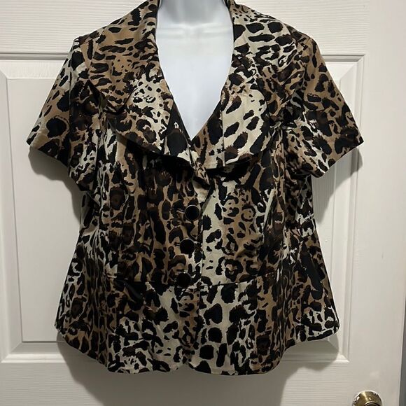 New York & Company Jackets & Blazers - Leopard Print Short Sleeve Blazer/shirt